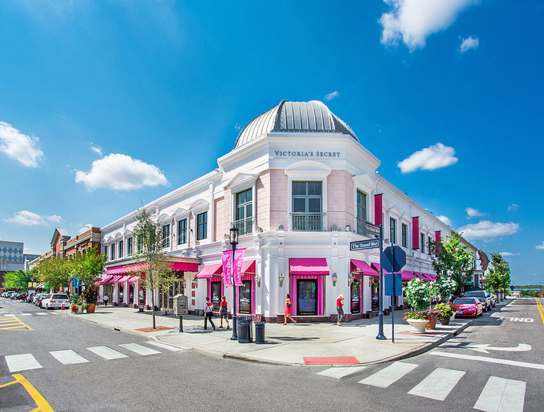File:Victoria's Secret.jpg