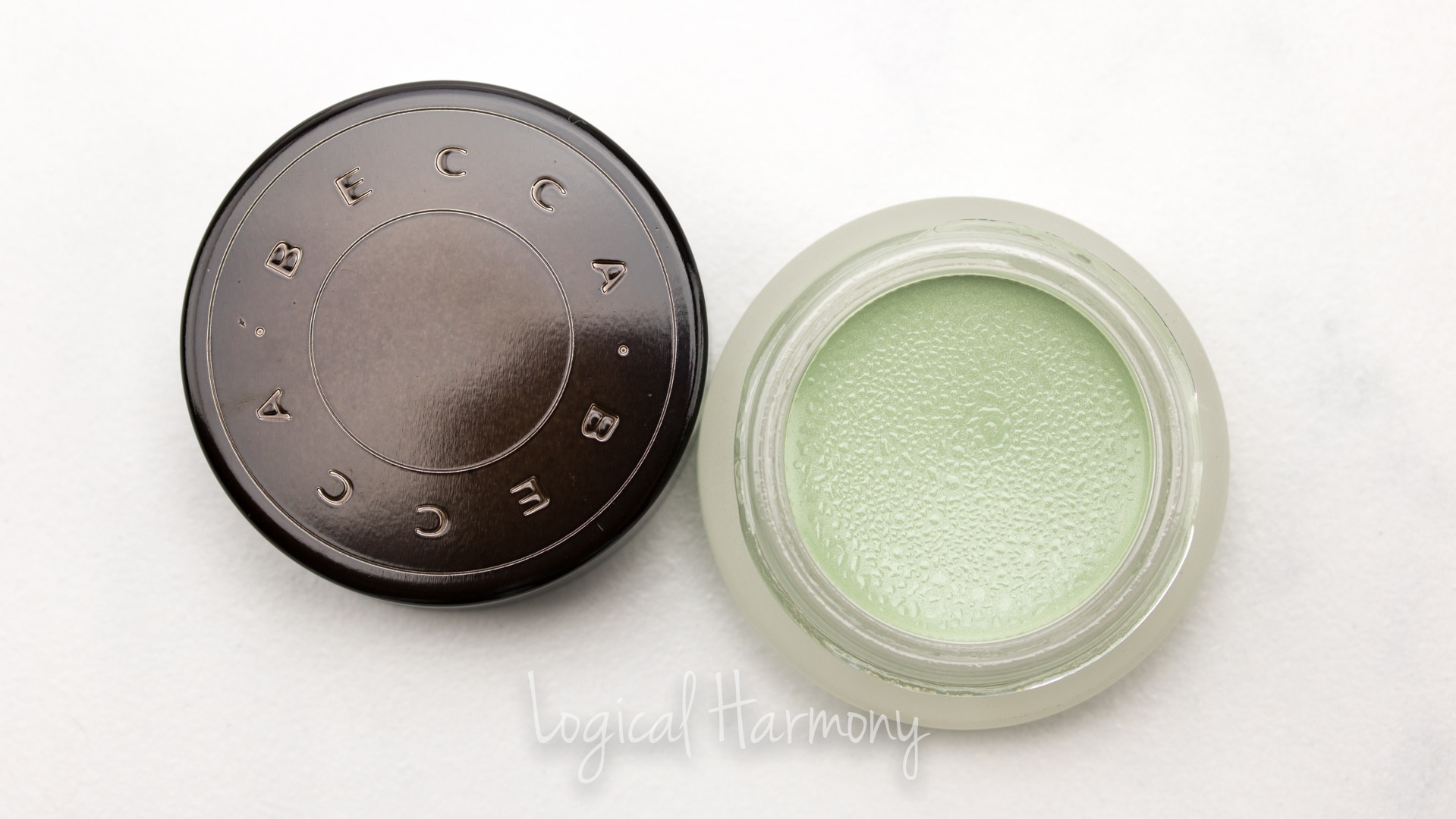 BECCA Backlight Targeted Colour Corrector in Pistachio