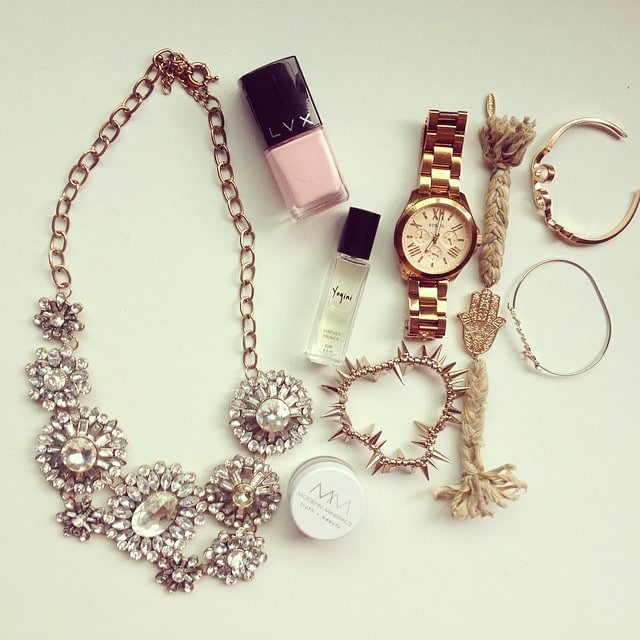 Sneak Peek of the July Petit Vour Beauty Box!