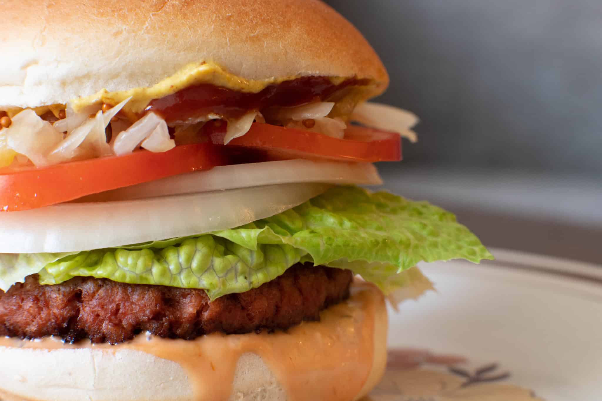Trying the New Plant-Based Sweet Earth Awesome Burger! #AwesomeForAll