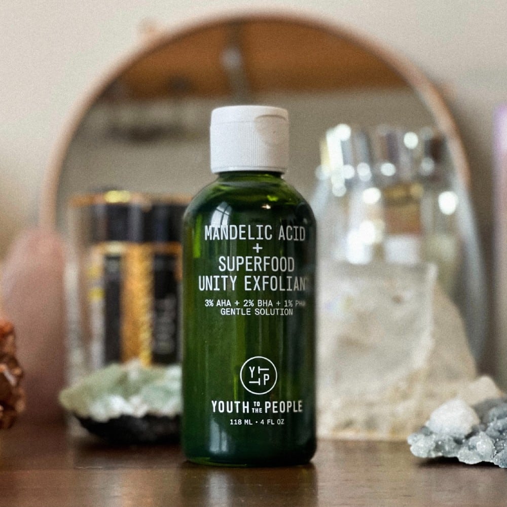 New Youth to the People Mandelic Acid + Superfood Unity Exfoliant